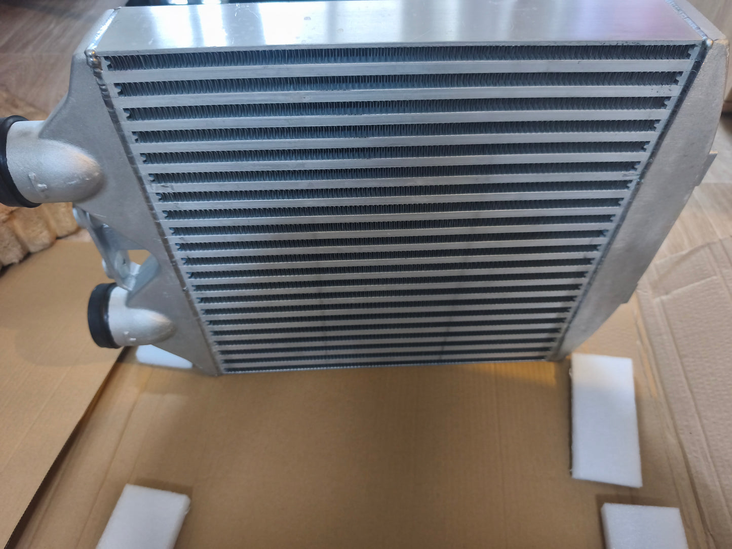 Échangeur en façade Cupra renforcé pour Seat Ibiza 6L, Skoda Fabia 6Y et Volkswagen Polo 9N | TDIPARTSPERF